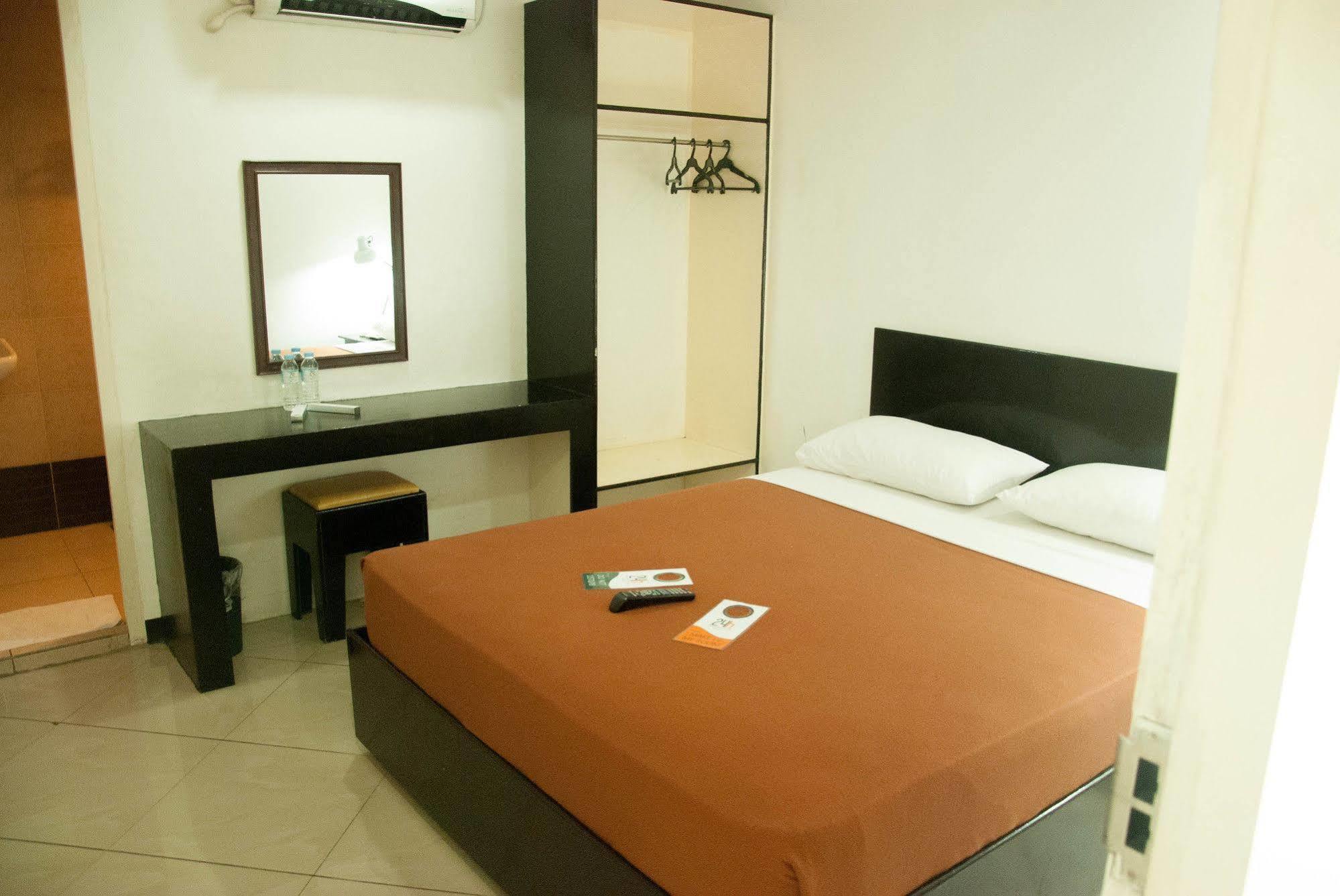 Zen Rooms Basic La Paz Makati City Zewnętrze zdjęcie