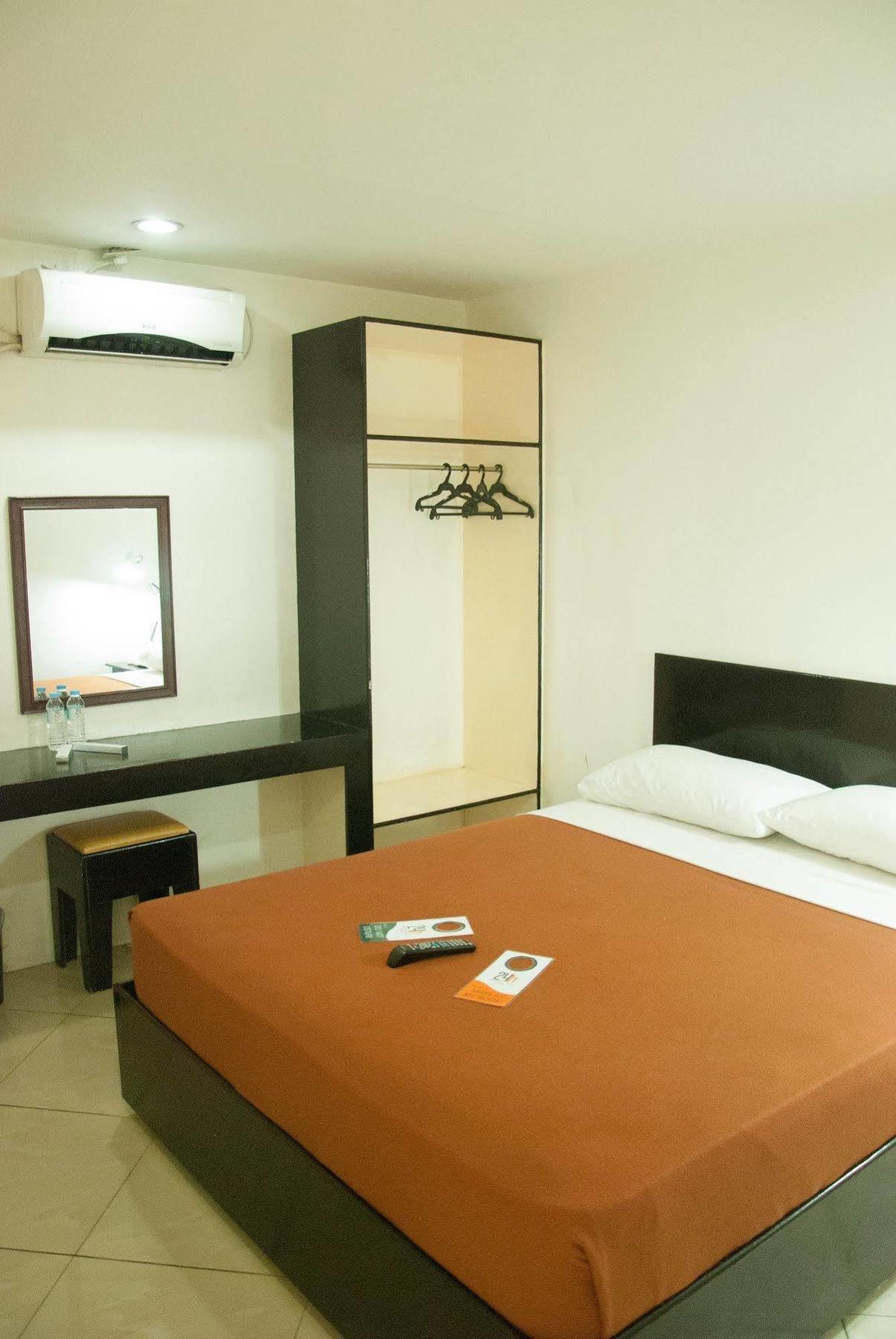 Zen Rooms Basic La Paz Makati City Zewnętrze zdjęcie
